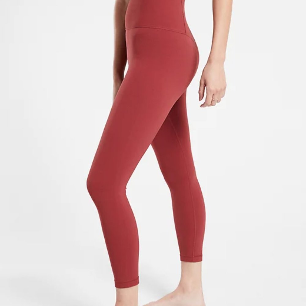Athleta 7/8 Elation Tight Size L